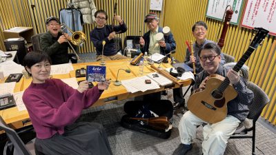 スタジオ生演奏！　栗コーダーカルテットが生登場！