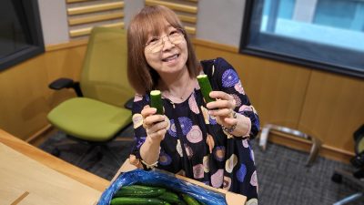 暑い夏には やっぱりキュウリ🥒ビズ
