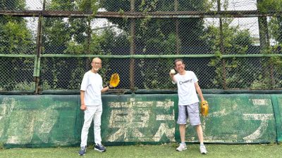 松本さんと旧川崎球場へ