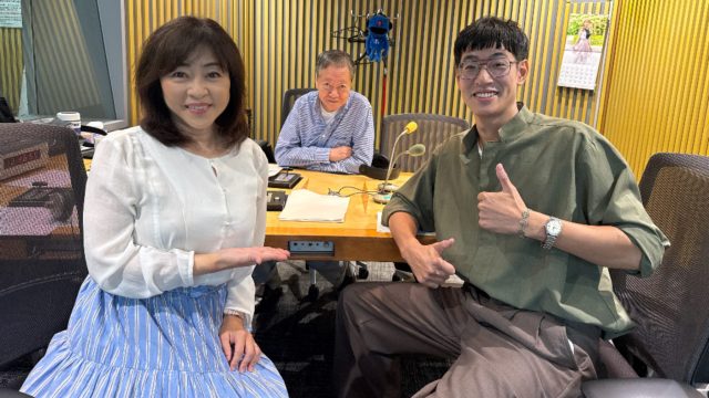 10年間待ちに待ってTシャツも乾ききっている俳優・中島歩さん登場！